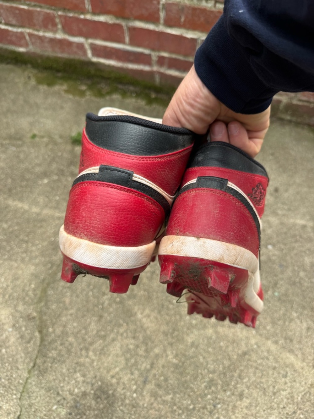 Nike Air Jordan 1 Mid TD Cleats Chicago Red White Black Football Size 9 - Picture 4 of 6